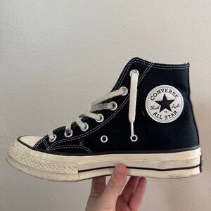 Converse Women's Chuck 70 - size 7